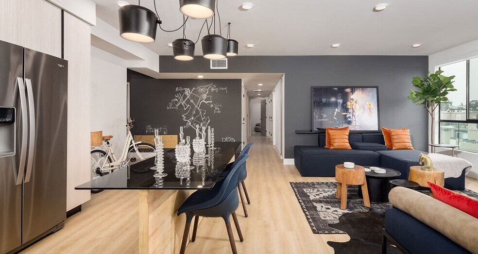 Interior Photo - 3675 Dunn Drive