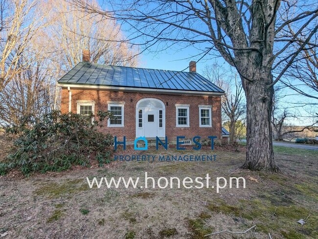 Building Photo - 113 Albion Rd