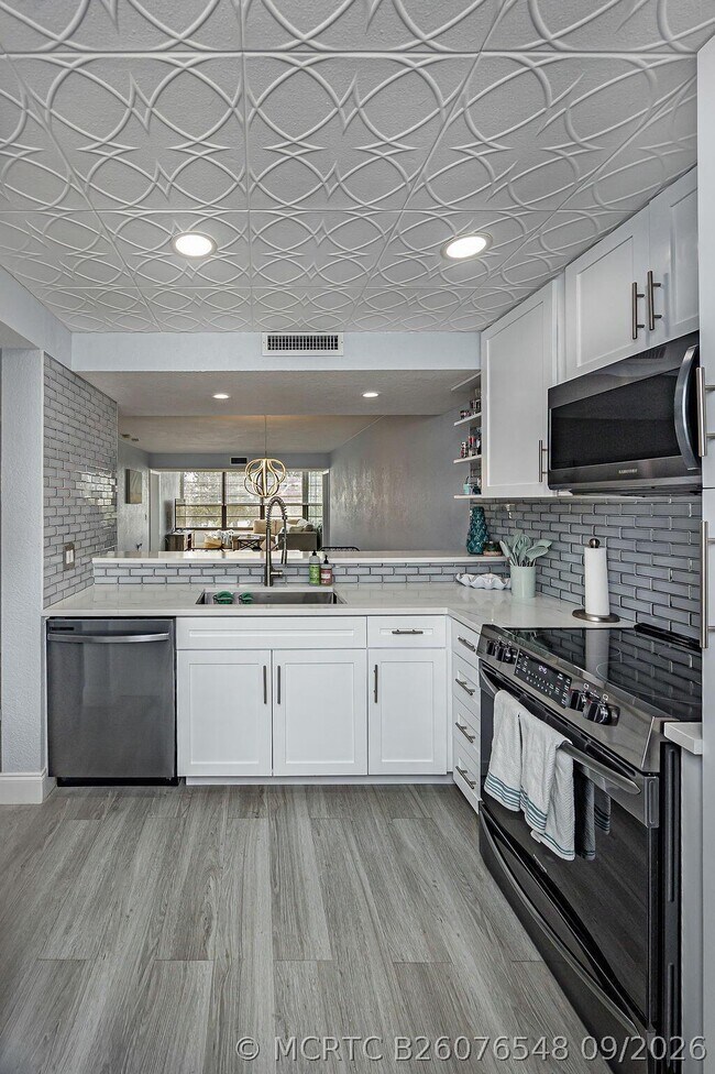 Building Photo - 3630 Whitehall Dr