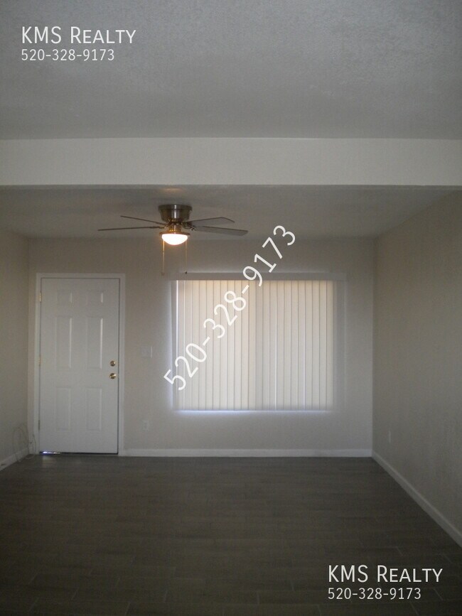 Building Photo - 3636 S Marvin Pl