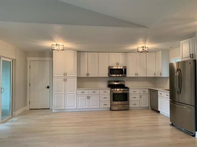 Building Photo - Beautiful 3 Bedroom Home in Bozeman