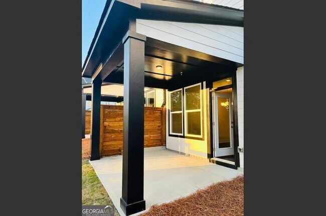 Building Photo - 1222 Waldon Xing