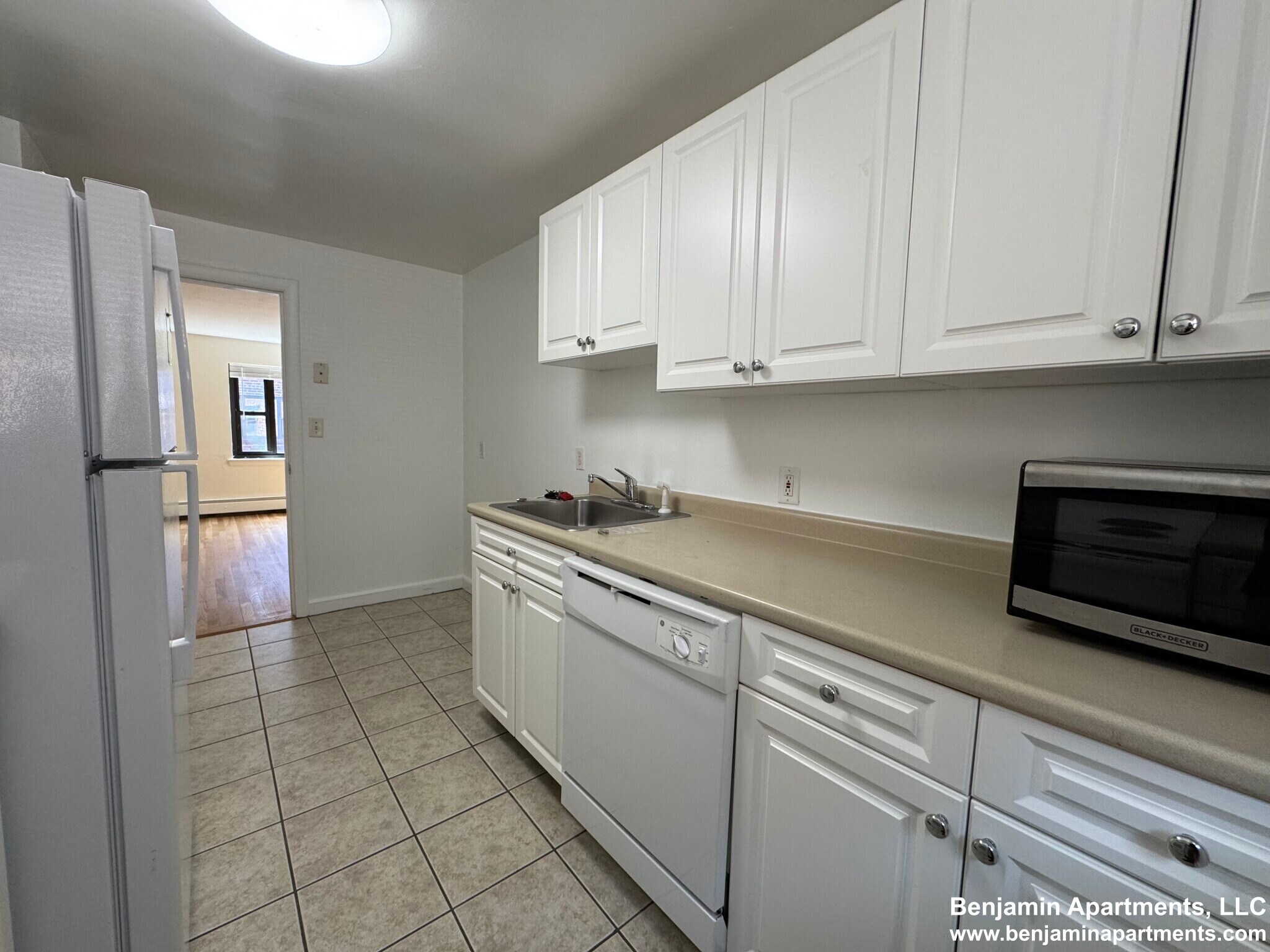 Building Photo - 44 Harvard Ave