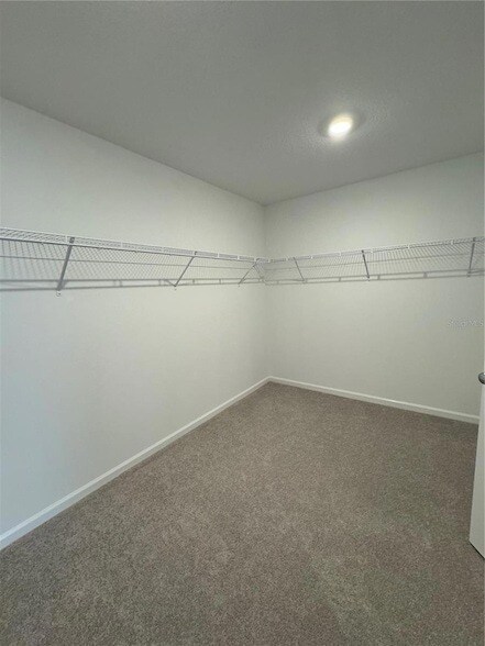 Building Photo - 4612 SW 83rd Lp