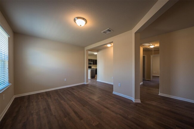 Building Photo - 13317 Brahmin Dr