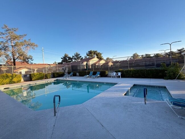 Building Photo - To schedule a viewing, call Wally Fellman at 702-493-9787