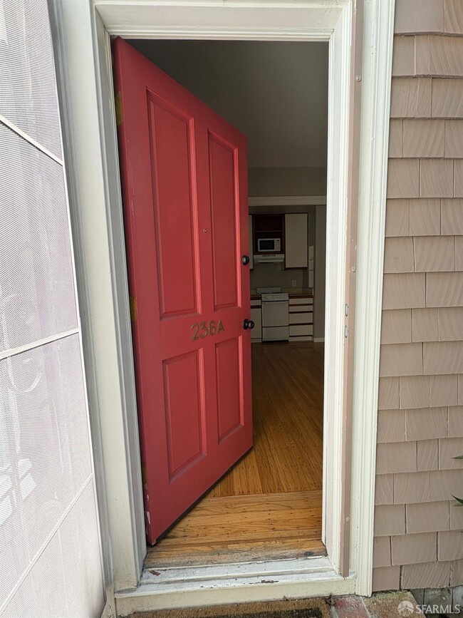 Building Photo - 236 Clinton Park