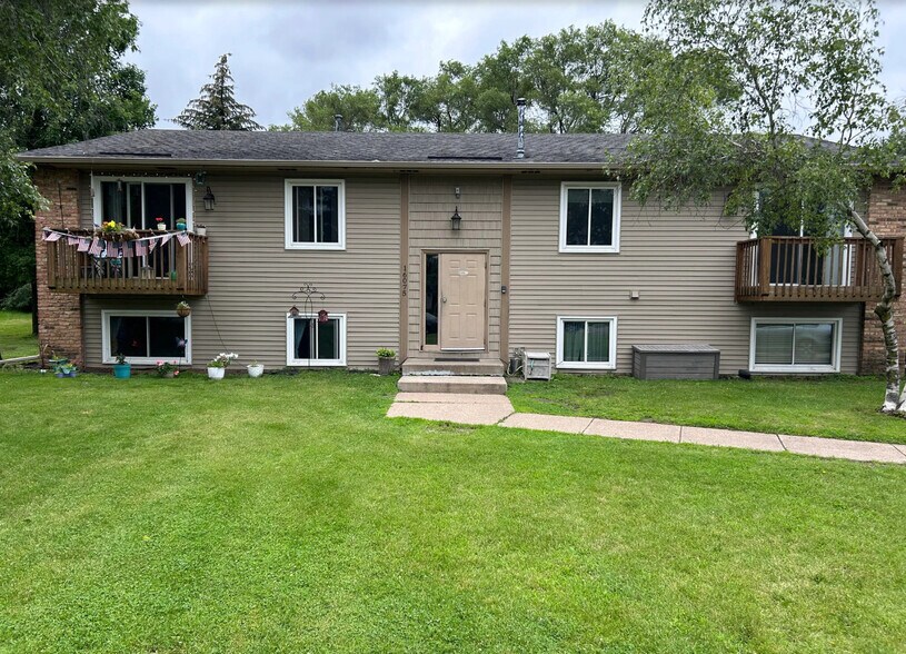 Building Photo - 16075 Joplin Ave