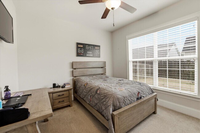 Building Photo - 5360 Spirit Rock Pl