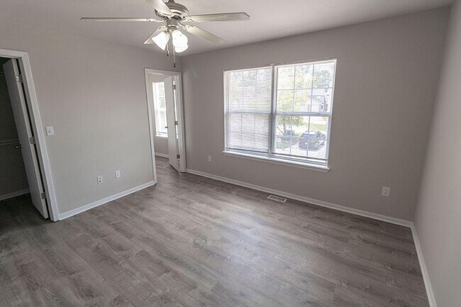 Building Photo - 1643 Citadel Dr