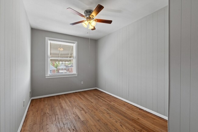 Building Photo - 3725 Elmley Ave