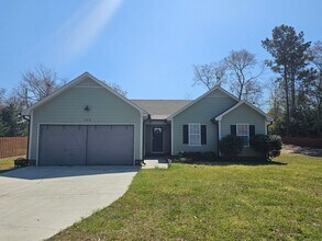 Building Photo - 3 Bedroom Home in Chadwick Shores