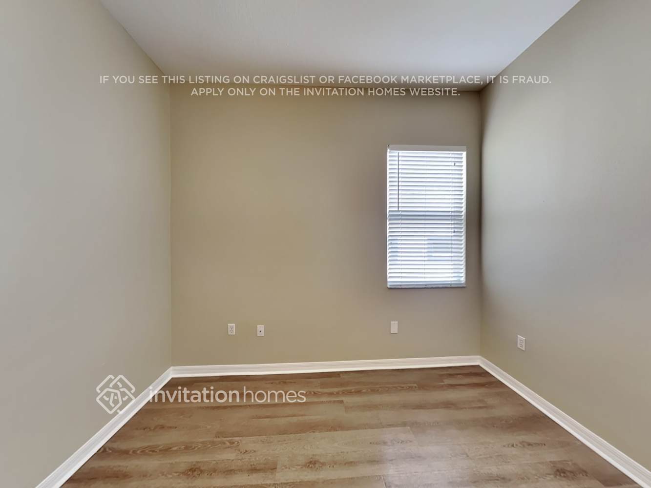 Building Photo - 20401 Walnut Grove Ln