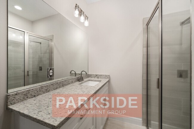 Building Photo - 3736 SE 137th Ln