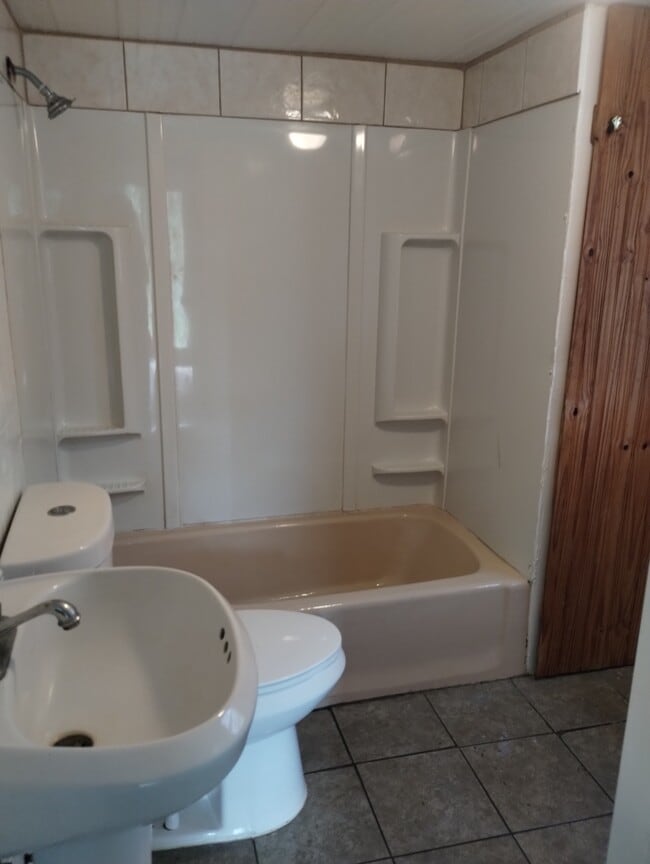 Building Photo - 508 N 44th St