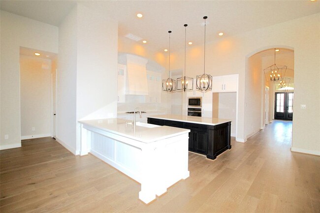 Building Photo - 2211 Almond Creek Ln