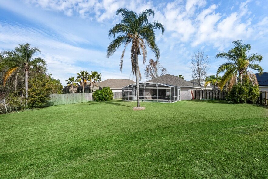 Building Photo - 2636 Willow Glen Cir