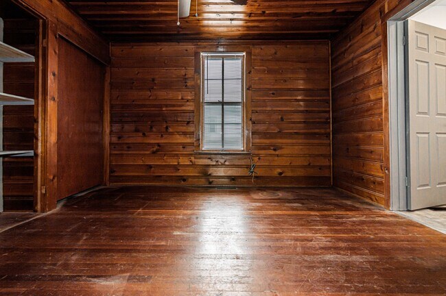 Building Photo - Please View 3D Virtual Walk-Through Before Scheduling a Showing