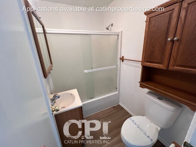 Building Photo - 1016 16th Ave