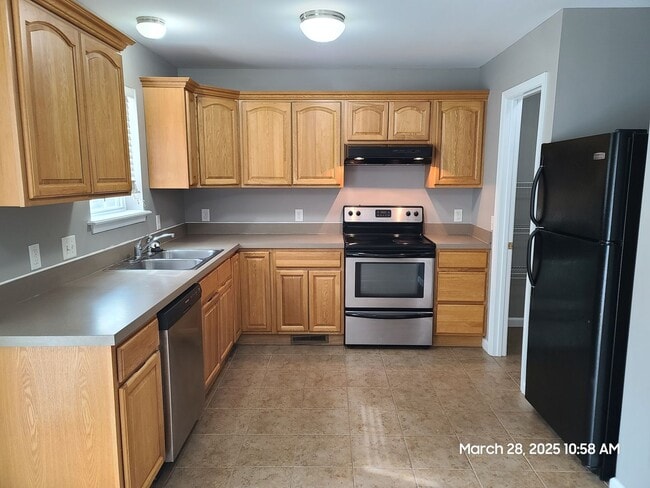 Building Photo - 3 Bedroom Townhome for Rent in Waynesboro