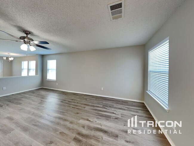 Building Photo - 6621 Swainson Trail