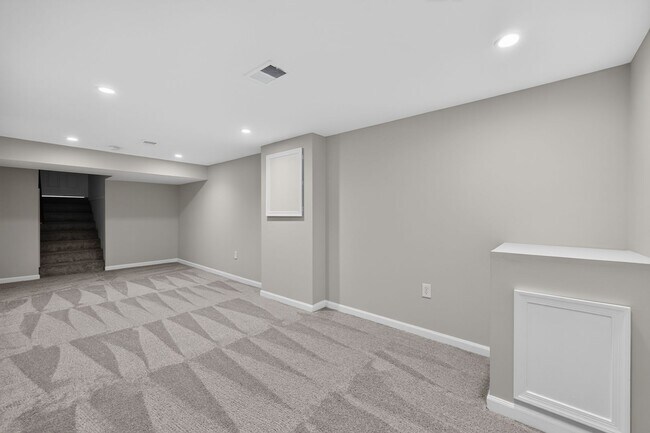 Building Photo - 4898 Wheatstone Dr