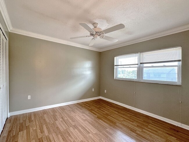 Building Photo - Delightful Two-Bedroom Condo in Winter Haven