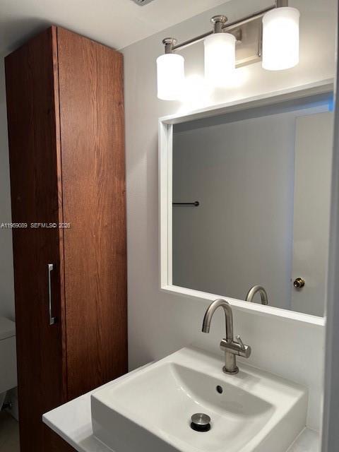 Building Photo - 2226 N Cypress Bend Dr