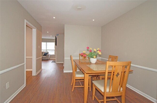 Building Photo - 38 La Rue Pl NW