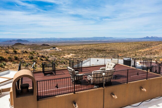 Building Photo - 12705 Chuck Wagon Rd