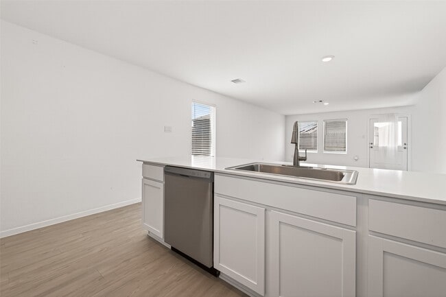 Building Photo - 26827 Prairie Smoke Ln