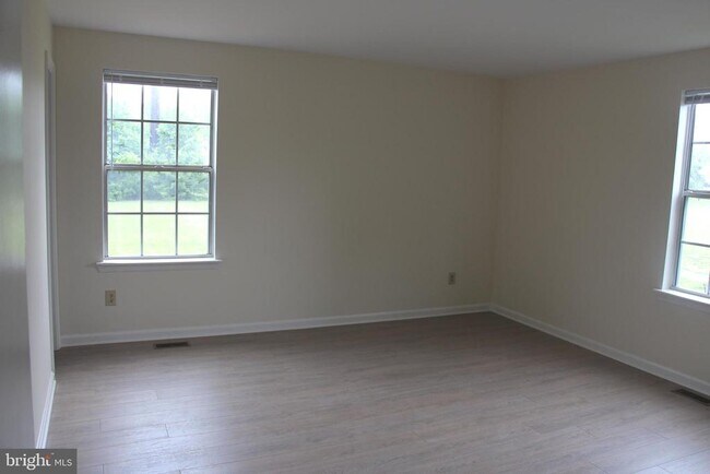 Building Photo - 29239 Corbin Pkwy