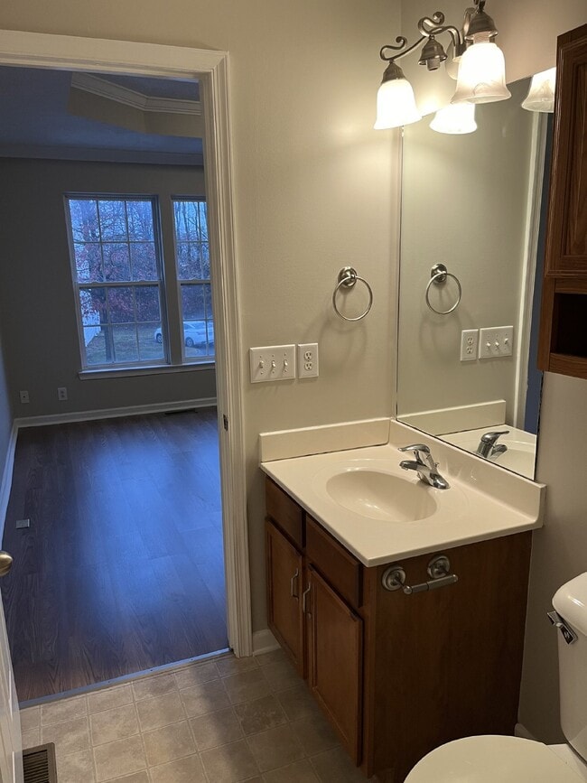 Building Photo - "Spacious 3 Bed, 2.5 Bath Townhouse with Finished Basement on Bell Road - Antioch Rental!"