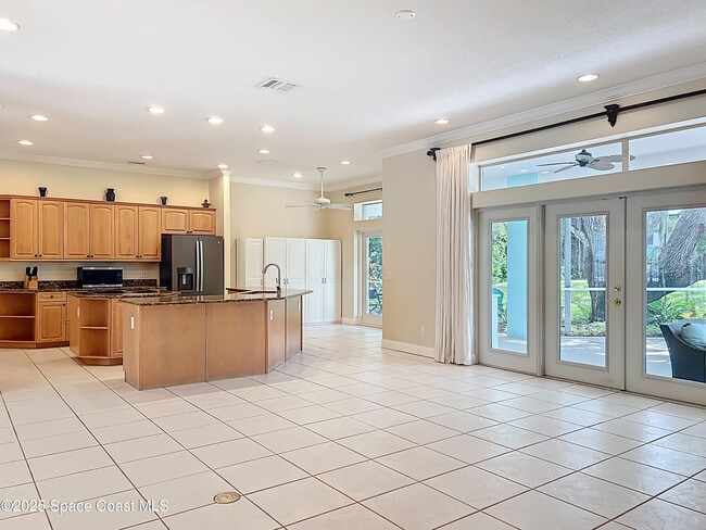 Building Photo - 4361 Davidia Dr