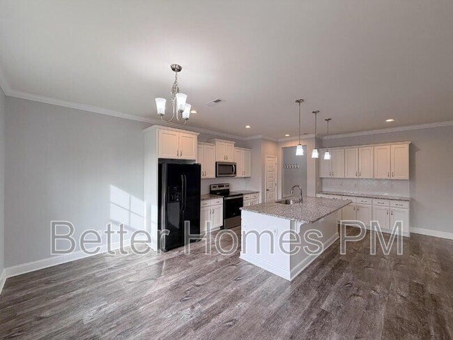 Building Photo - 9058 White Oak Hill Rd