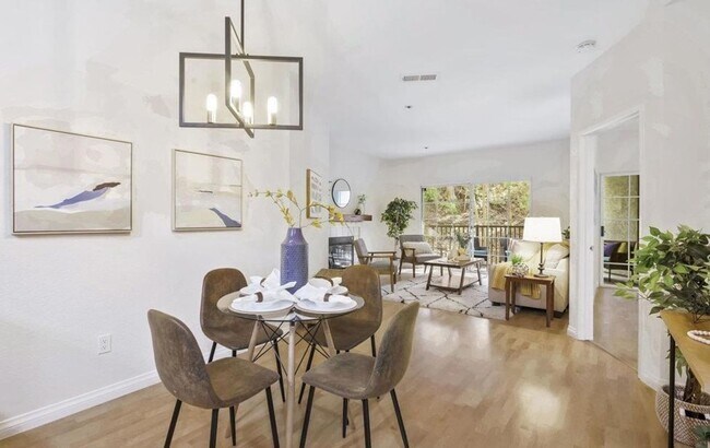 Building Photo - Live Elevated in the Heart of North Park!