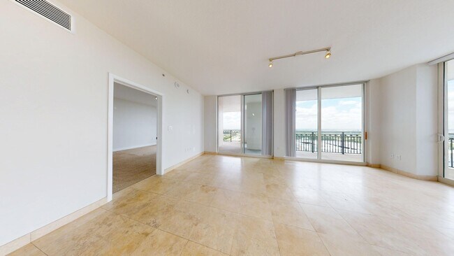 Building Photo - 550 Okeechobee Blvd