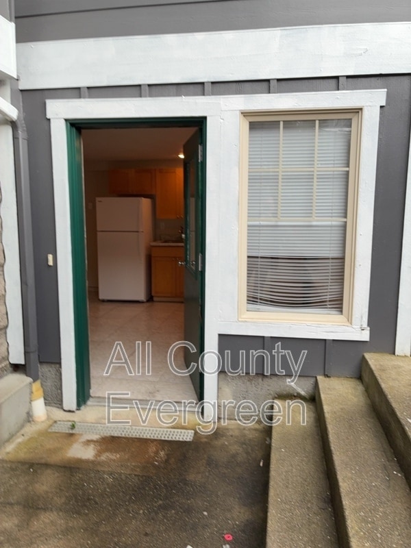 Building Photo - 1015 9th St