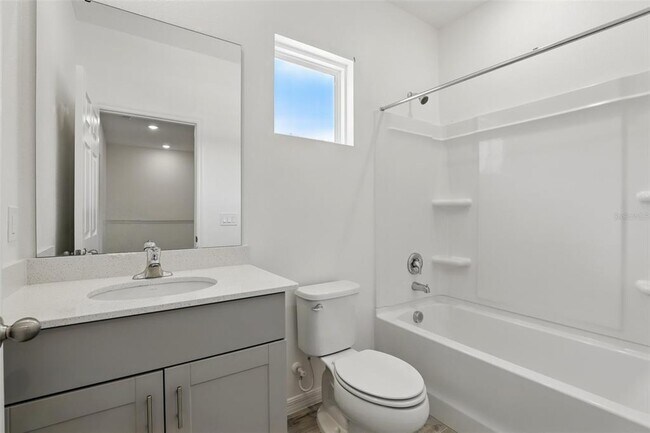 Building Photo - 1432 silver lining way