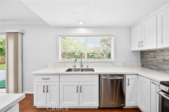 Building Photo - 17323 Grayland Ave
