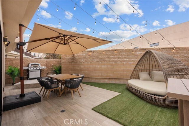 Building Photo - 18703 Redwing St