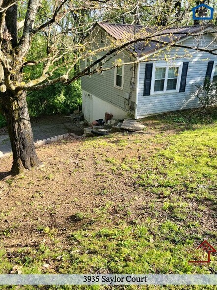 Building Photo - 3935 Saylor Ct