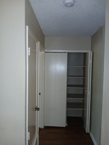 Building Photo - 7904 Mallow