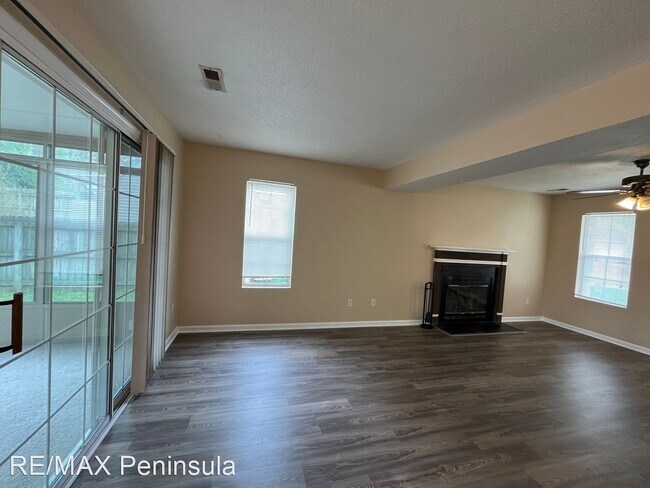 Building Photo - 3 br, 2.5 bath House - 719 Emerald Court