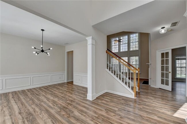 Building Photo - 100 Hawnley Trace
