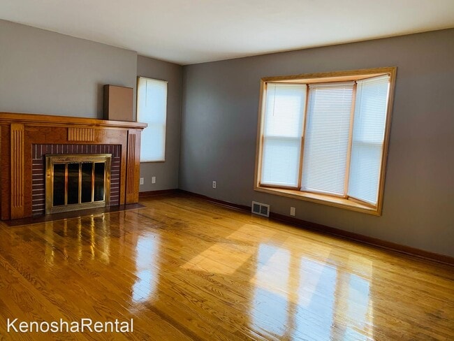 Building Photo - 3 br, 1 bath House - 7807 28th Avenue