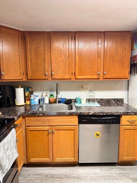 Building Photo - 40 Sheoah Blvd