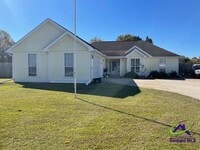 Building Photo - 103 Darin Dr