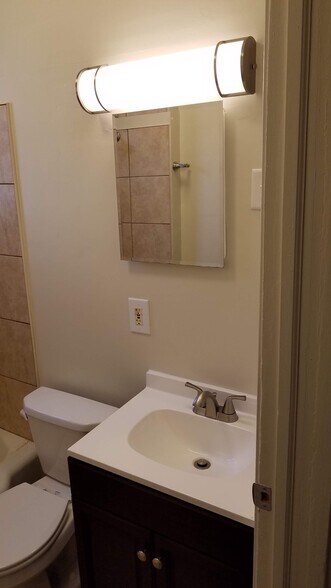 Bathroom - 309 Lawn St