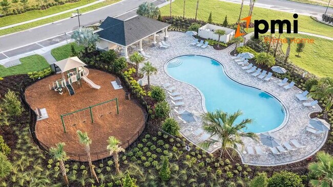 Building Photo - Charming & Spacious Home in one of Clermont’s most desirable neighborhoods.